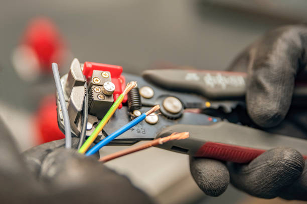 Best Affordable Electrician  in Fullerton, NE